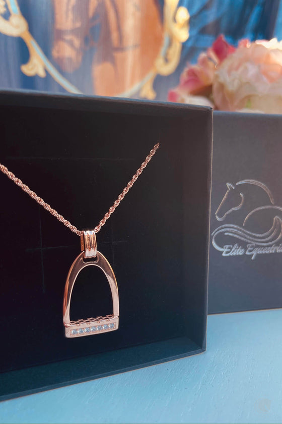 Premium Necklaces Queen's Flower Design - No. 12L - Luxe Alice